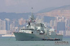 加拿大海军正在进行艰苦的斗争。该护卫舰正在