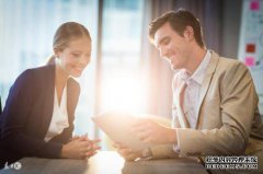 在工作场所，你认为性格，能力，责任是最重要