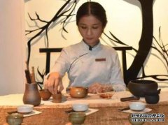 在广州喝茶的人的记忆中，他们怎么能比北园（