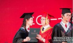 大学生做“运动员”，每天跑4公里6元，赚取收入