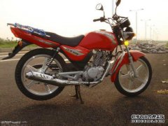 Suzuki uu125和uy125有什么区别？最大的区别是什么？