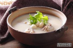 如何用骨头汤做白汤